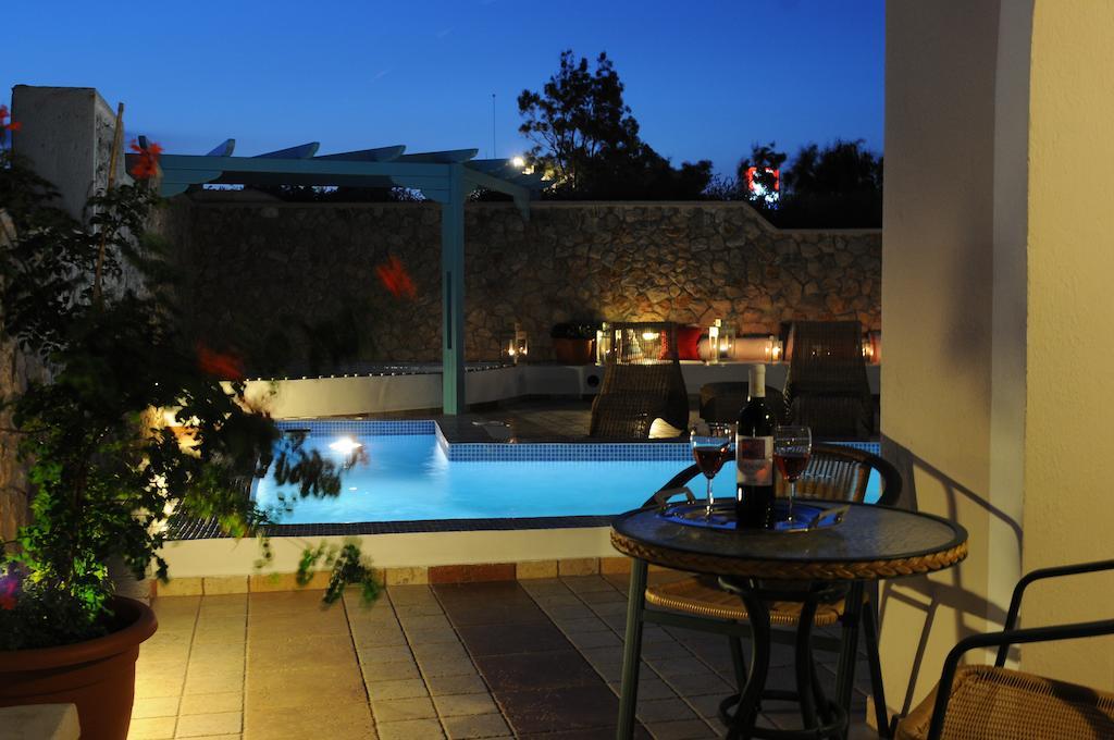 Villa Rose Fira  Exteriör bild